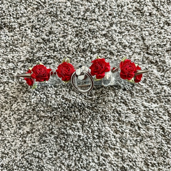 Mi Gente Spikes and Roses Choker - Picture 2 of 6